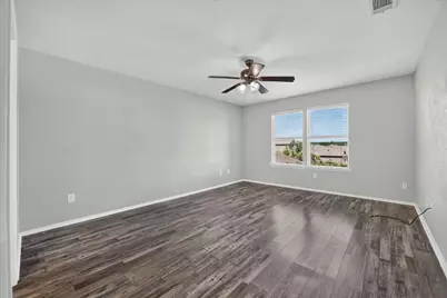 925 Bee Creek Lane, Fort Worth, TX 76120 - Photo 29