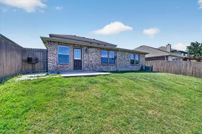 925 Bee Creek Lane, Fort Worth, TX 76120 - Photo 37