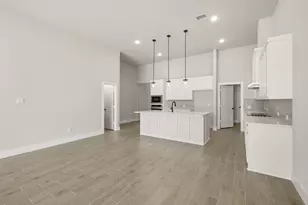 1810 Marlow Dr, Cedar Hill, TX 75104 - Photo 9