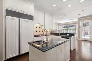 2410 Green Park Dr, Arlington, TX 76017 - Photo 11