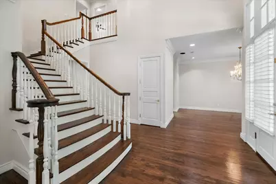 2410 Green Park Drive, Arlington, TX 76017 - Photo 9