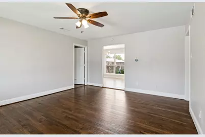 519 Royal Crest Drive, Richardson, TX 75081 - Photo 23