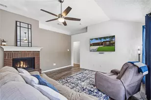 1152 Lake Bluff Dr, Little Elm, TX 75068 - Photo 9