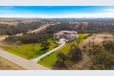 10717 Arrowhead Point Drive, Fort Worth, TX 76179 - Photo 35