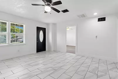 459 Bolero Avenue, Dallas, TX 75217 - Photo 5