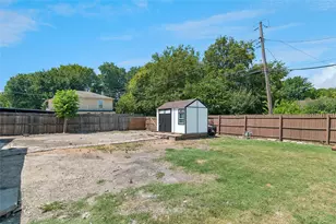 459 Bolero Ave, Dallas, TX 75217 - Photo 33