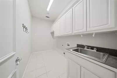 5021 Rangewood Drive, Flower Mound, TX 75028 - Photo 11