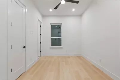 2031 N Prairie Avenue #204, Dallas, TX 75204 - Photo 13