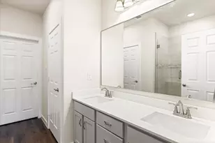 3805 Sage Ct, Granbury, TX 76048 - Photo 15