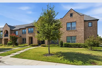 2221 Lasso Lane, Carrollton, TX 75010 - Photo 3