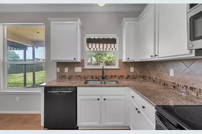 9921 Iron Horse Trail, Waco, TX 76708 - Photo 13
