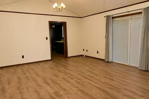 1810 Peach, Goldthwaite, TX 76844 - Photo 5