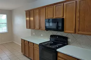 1133 Mockingbird Dr, Aubrey, TX 76227 - Photo 7