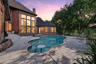 3742 Green Hollow Dr, Grand Prairie, TX 75052 - Photo 3