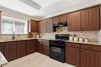 7229 Laurelhill Court S, Fort Worth, TX 76133 - Photo 11