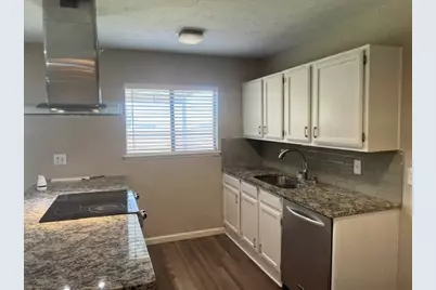 6925 Glenhurst Drive, North Richland Hills, TX 76182 - Photo 11