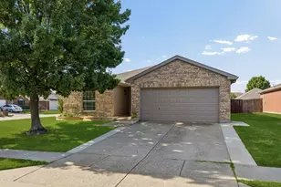 8601 King Ranch Dr, Cross Roads, TX 76227 - Photo 39