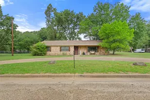 709 Glazner St, Hawkins, TX 75765 - Photo 3