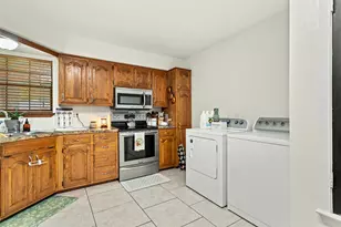 709 Glazner St, Hawkins, TX 75765 - Photo 13
