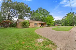 709 Glazner St, Hawkins, TX 75765 - Photo 1