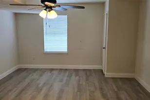4809 Orchard Ridge Dr, Garland, TX 75043 - Photo 9