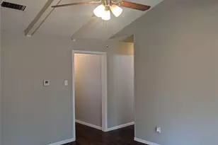 633 Christie Ct, Everman, TX 76140 - Photo 3