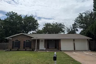 633 Christie Ct, Everman, TX 76140 - Photo 1