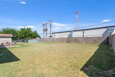 4617 Colonial Avenue, Waco, TX 76710 - Photo 29