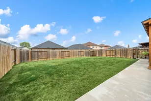 119 Magnolia Dr, Sanger, TX 76266 - Photo 37