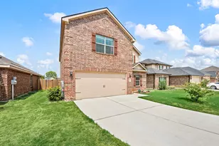 119 Magnolia Dr, Sanger, TX 76266 - Photo 3
