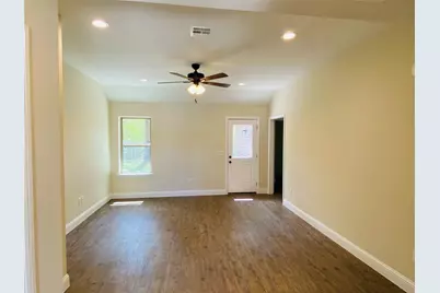312 W Heron Street, Denison, TX 75020 - Photo 5