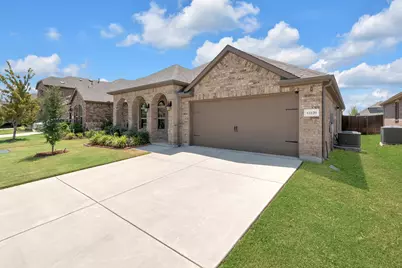 11120 Ranchera Drive, Aubrey, TX 76227 - Photo 3