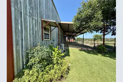 20959 Hwy 281, Hico, TX 76457 - Photo 11