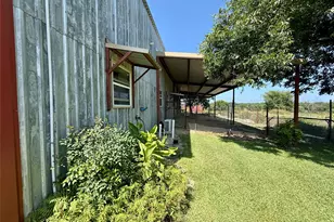 20959 Hwy 281, Hico, TX 76457 - Photo 11