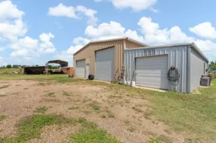 8648 County Rd 1128, Godley, TX 76044 - Photo 23