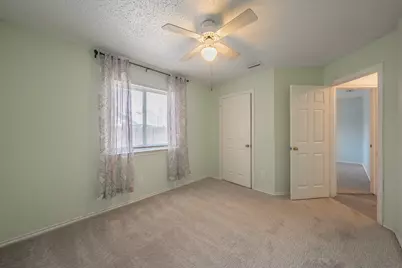 4631 Essex Drive, Grand Prairie, TX 75052 - Photo 23