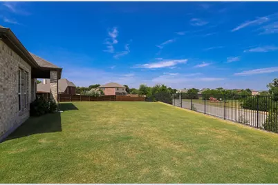 700 Lawndale Street, Celina, TX 75009 - Photo 5