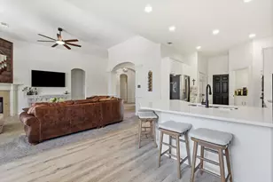 115 Honeysuckle Dr, Justin, TX 76247 - Photo 15