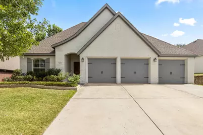 505 Inwood Street, Benbrook, TX 76126 - Photo 1