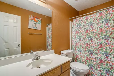 4621 Barnhill Lane, Fort Worth, TX 76135 - Photo 21