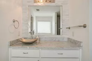 4621 Barnhill Ln, Fort Worth, TX 76135 - Photo 19
