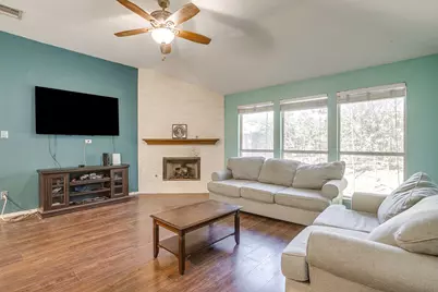 4621 Barnhill Lane, Fort Worth, TX 76135 - Photo 3