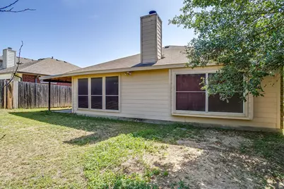 4621 Barnhill Lane, Fort Worth, TX 76135 - Photo 25