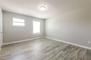 307 Aveen Path, Lewisville, TX 75057 - Photo 15
