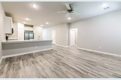 307 Aveen Path, Lewisville, TX 75057 - Photo 5