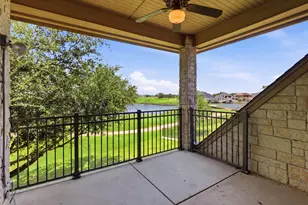 2703 Waters Edge Dr, Granbury, TX 76048 - Photo 7