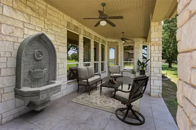 2703 Waters Edge Drive, Granbury, TX 76048 - Photo 5