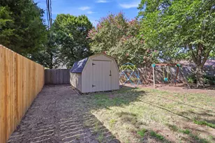 3811 Helmsford Dr, Arlington, TX 76016 - Photo 37