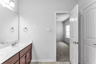 1969 Education Way, Dallas, TX 75217 - Photo 29