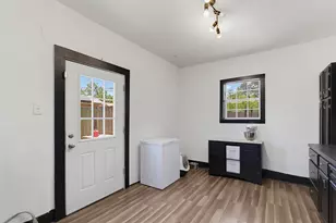 1957 S 3rd St, Abilene, TX 79602 - Photo 25